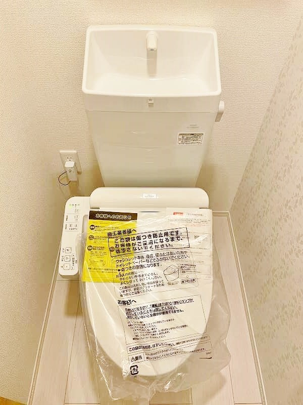 トイレ　★温水洗浄便座付トイレ★