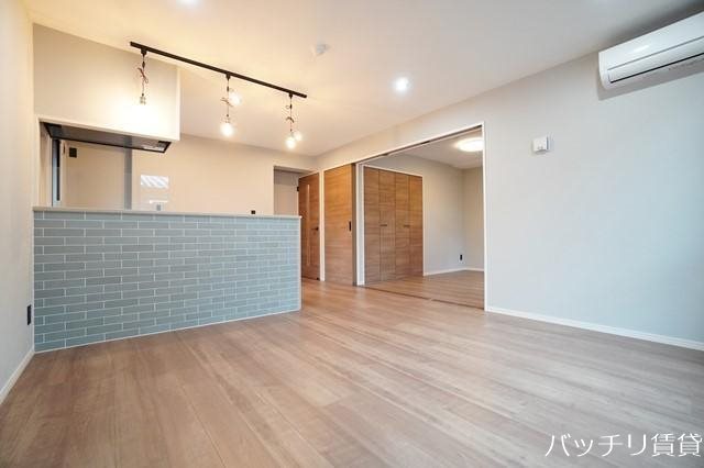 居室・リビング　※同型タイプ写真の為、現状優先。初期費用分割可能