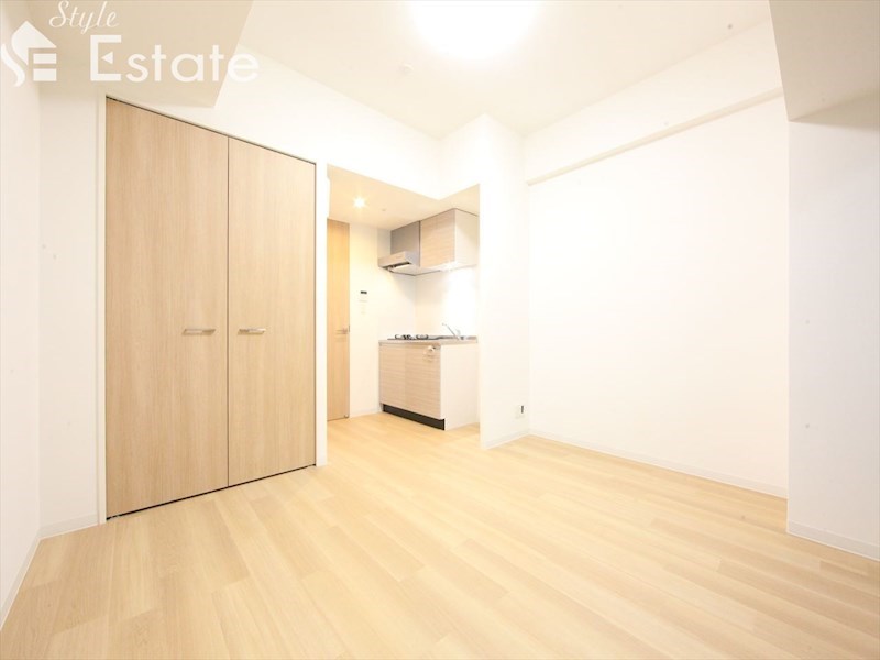 居室・リビング　内装