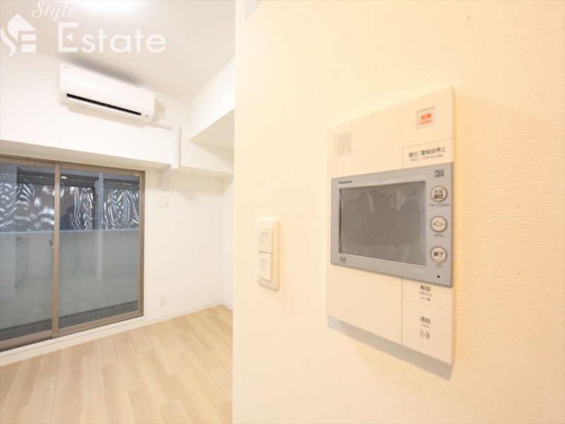 セキュリティ　モニター付きインターホン