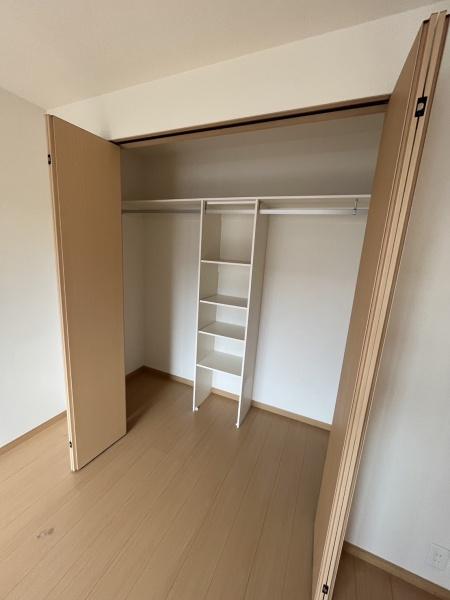 収納　ウォークインクローゼットです