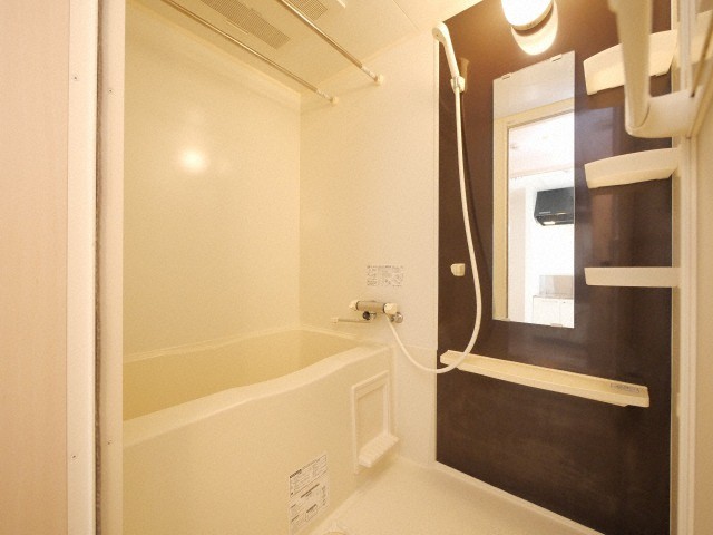 バス・シャワールーム　浴室
