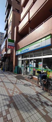 コンビニ　ファミリーマート深川門前仲町店（コンビニ）まで101m