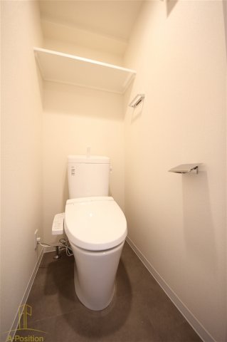 トイレ　ララプレイス大阪新町ヴェレ