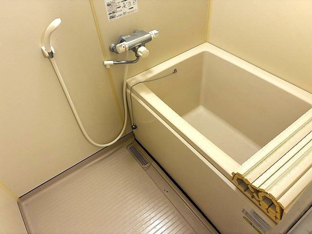 レジデンス赤穂御崎A棟の風呂写真