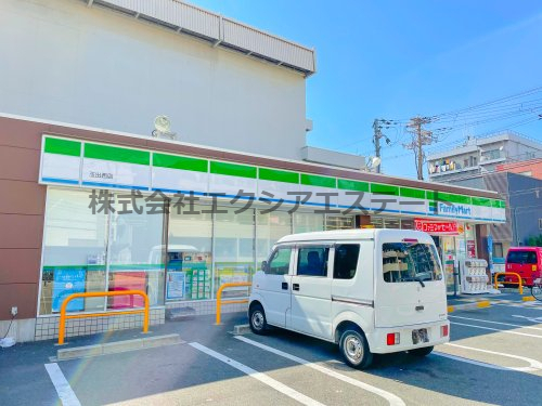 コンビニ　ファミリーマート 玉出西店（コンビニ）まで511m