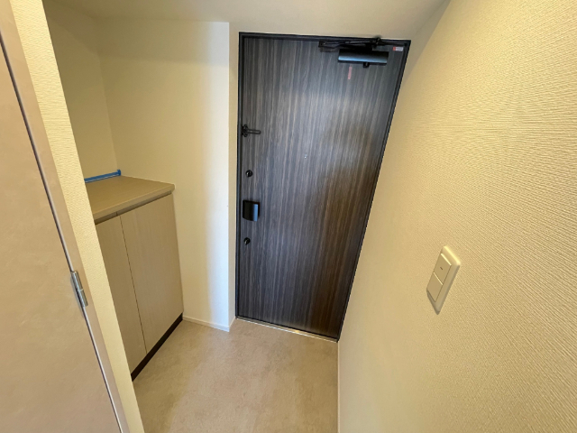 玄関　※別号室のお写真です