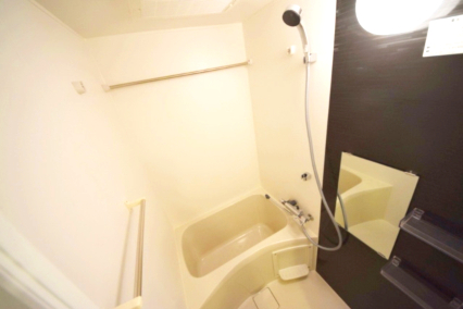 バス・シャワールーム　風呂