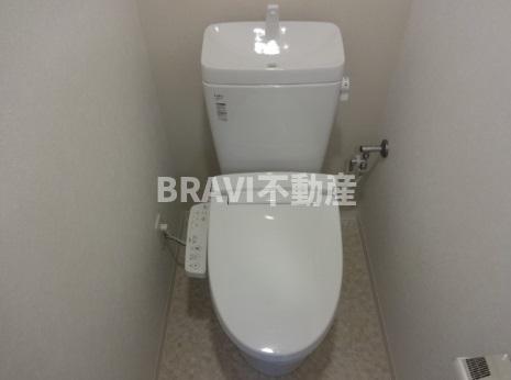 トイレ　【ミラージュパレス本町東レジデンス】落ち着いたトイレです