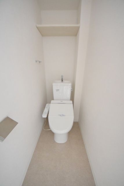 トイレ　★温水洗浄便座★