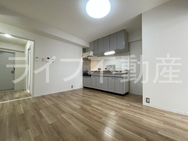 居室・リビング　ゆったりとした居間です