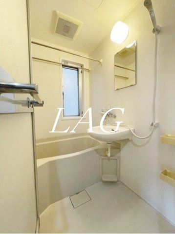 バス・シャワールーム　お風呂です。