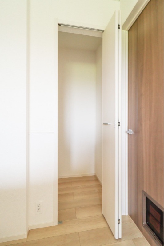 収納　図面と現状に相違がある場合には現状を優先