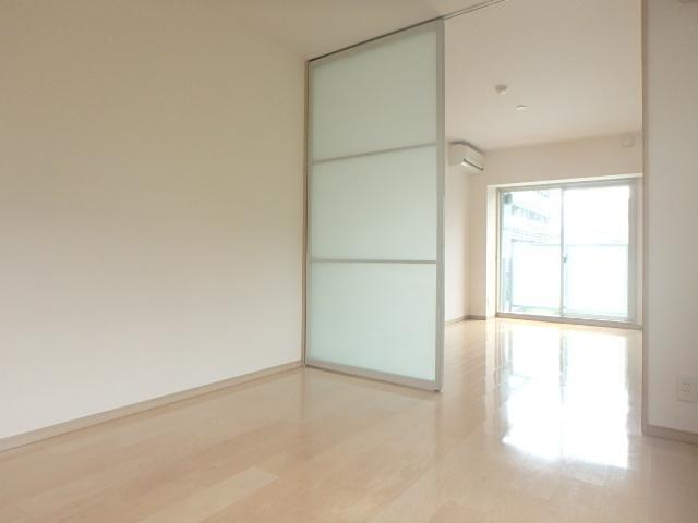 居室・リビング　洋室３