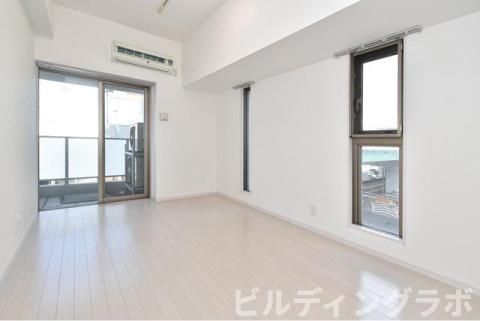 居室・リビング　別号室参考画像です。