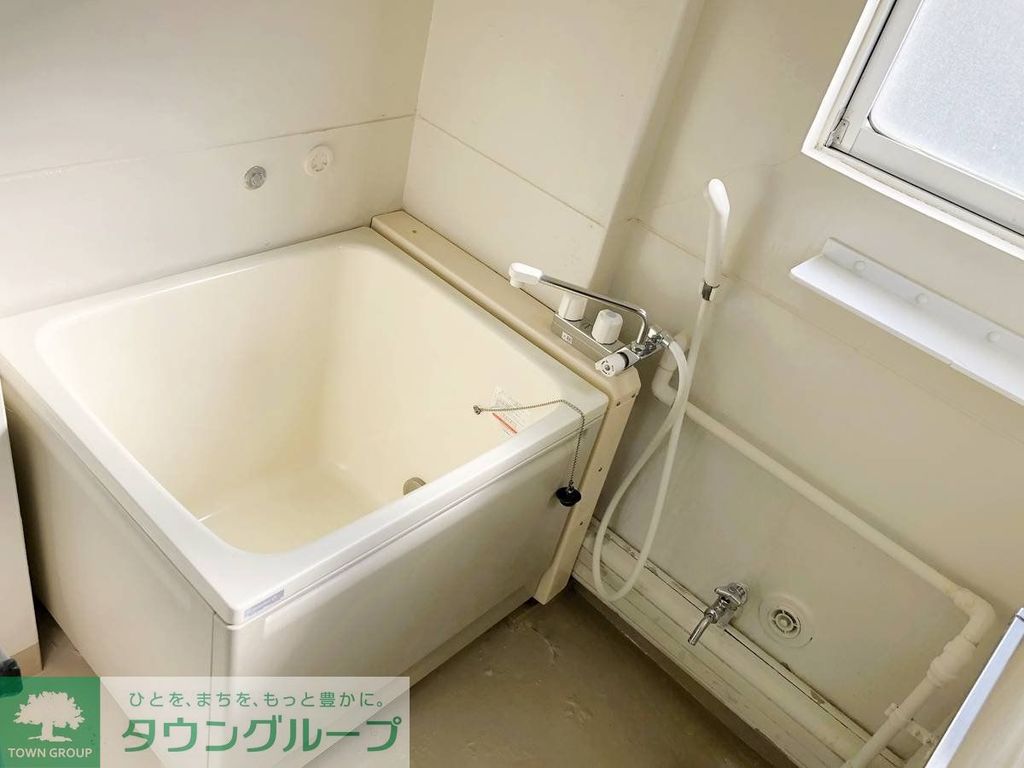 バス・シャワールーム　バス