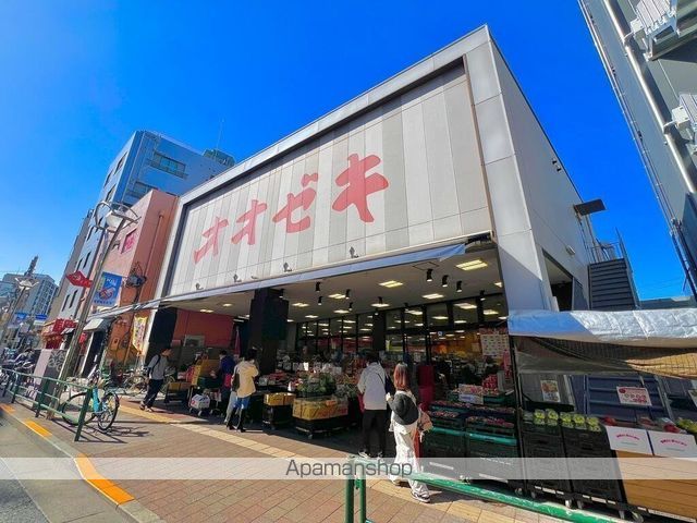 スーパー　オオゼキ高田馬場店（スーパー）まで448m