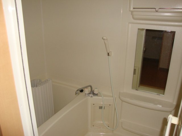 バス・シャワールーム　バス(イメージ)