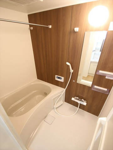 バス・シャワールーム　追焚・浴室乾燥機付のUB