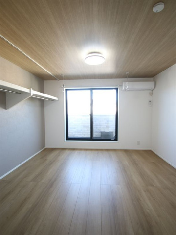 居室・リビング　6.5帖洋室　エアコン・照明器具付