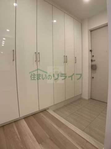 玄関　ルフォンプログレ滝野川