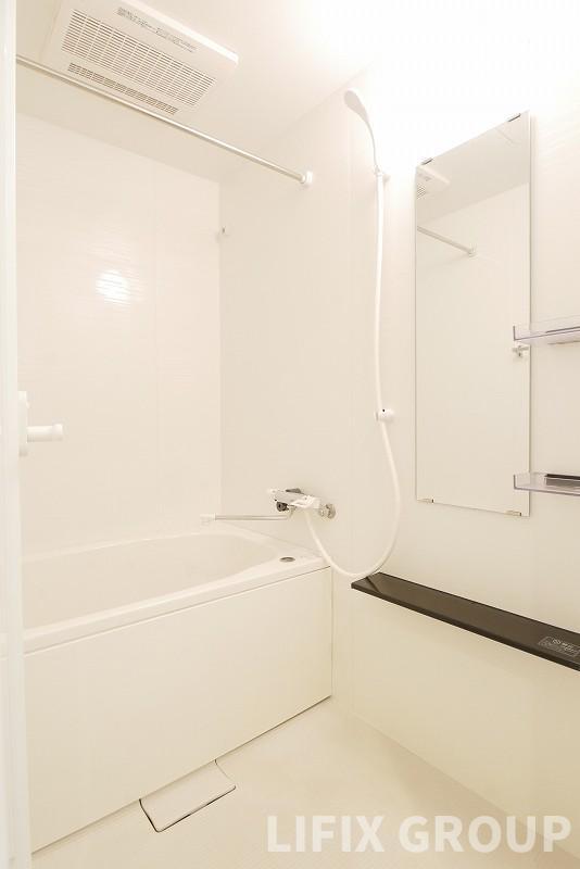 バス・シャワールーム　風呂