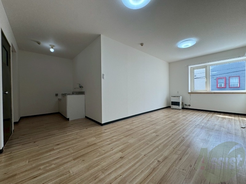 居室・リビング　広くてキレイなお部屋が広がっていて、充実した生活が送れそう。