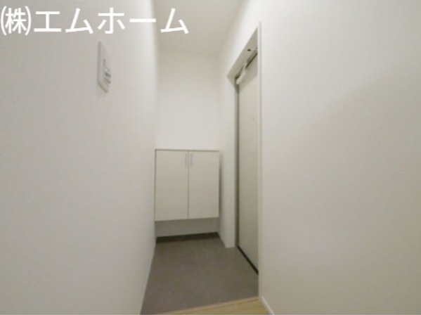 玄関　シューズボックス　同仕様写真