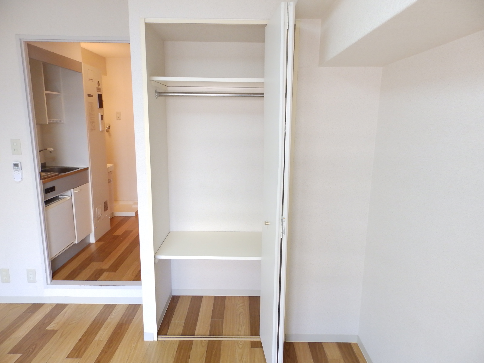 収納　クローゼット