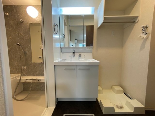 洗面設備　☆嬉しい独立洗面台☆