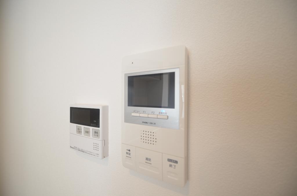 セキュリティ　カメラ付インターホン