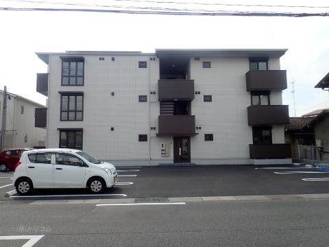 建物外観　外観写真（昼）