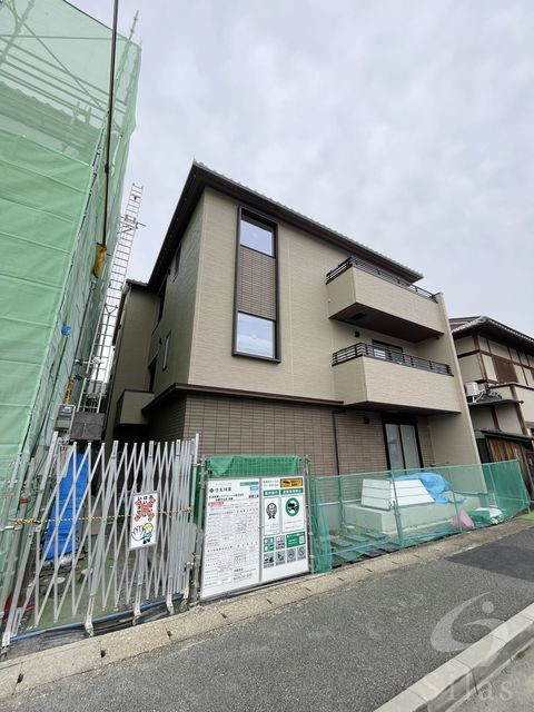 建物外観　建設中