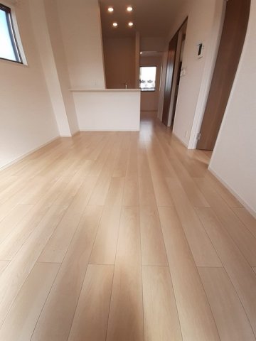 居室・リビング　広いリビングです☆