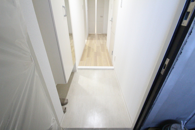 玄関　※同号室別室の参考写真です。