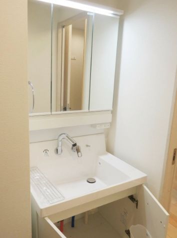 洗面設備　☆嬉しい独立洗面台☆