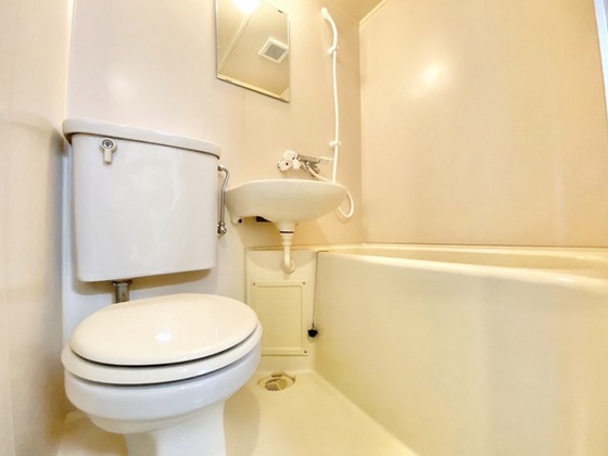 トイレ　※別部屋の写真です