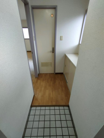 玄関　現況優先