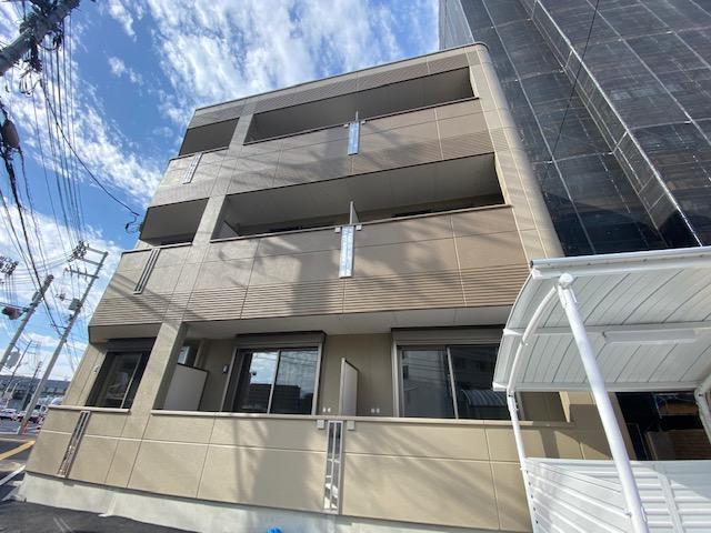 建物外観　外観写真（昼）