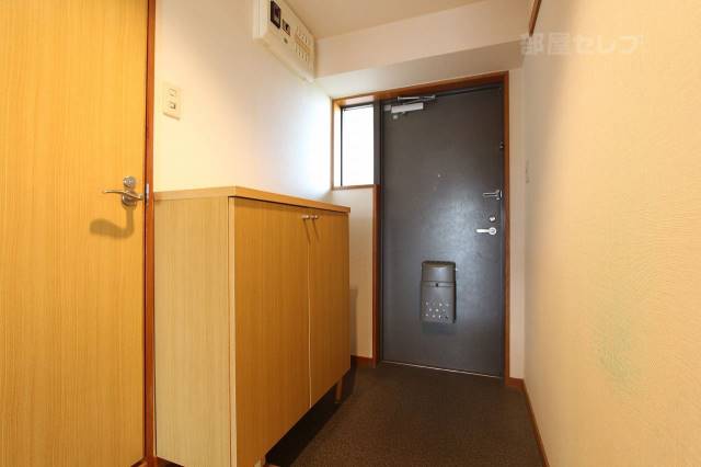 玄関　イメージ写真