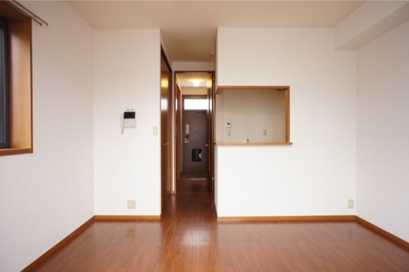 居室・リビング　図面と現状に相違がある場合には現状を優先