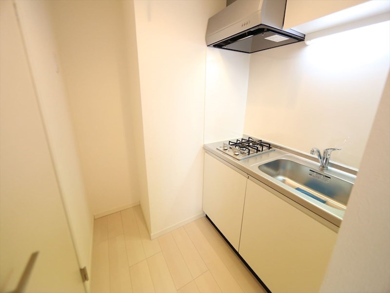 キッチン　システムキッチン（ガス2口コンロ付）