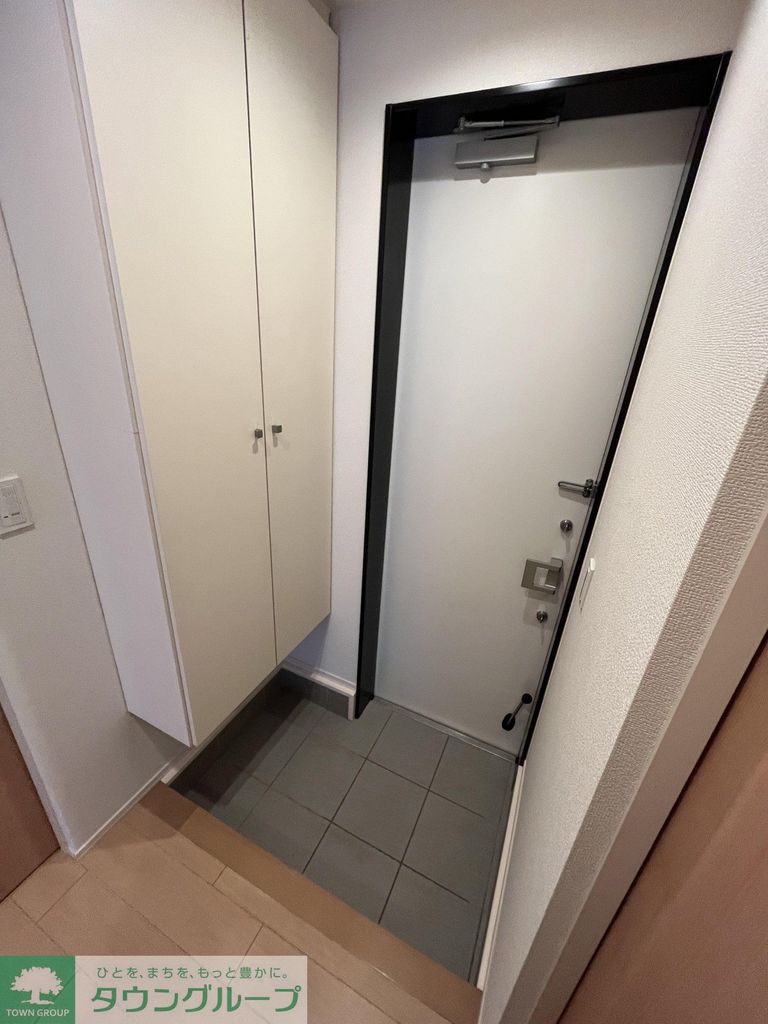 玄関　※別部屋参考写真です※