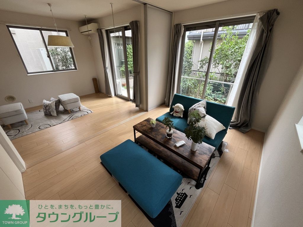 居室・リビング　※別部屋参考写真です※