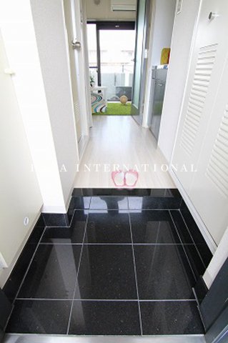 玄関　家具は付きません