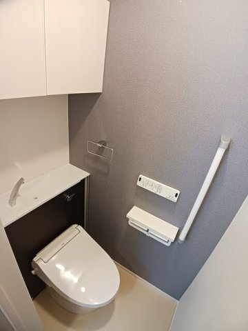トイレ　シンプルで使いやすいトイレです
