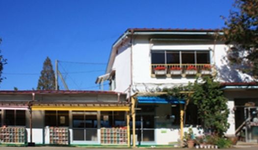 幼稚園・保育園　ひかり幼稚舎（幼稚園・保育園）まで700m