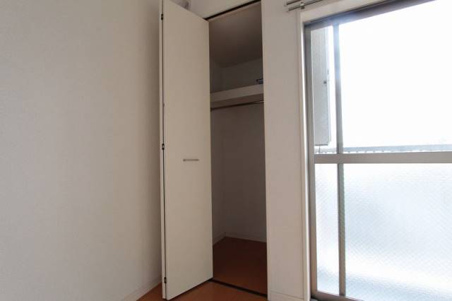 収納　２０２号室内装写真参照