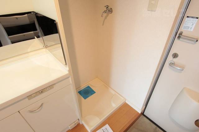 その他設備　２０２号室内装写真参照