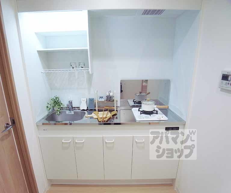 キッチン　キッチンです。